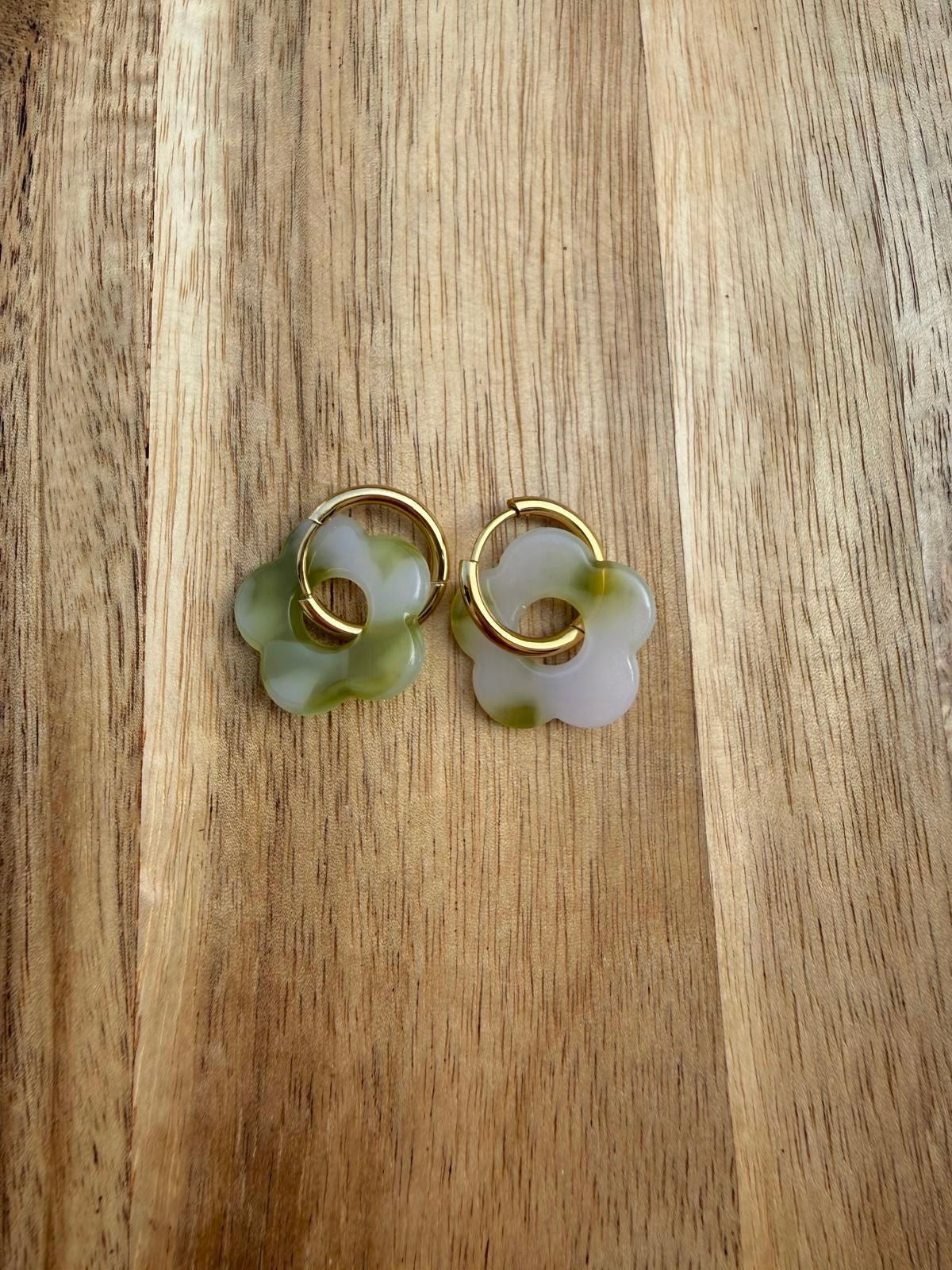 Boucles d’oreilles EMILIE vertes & blanches