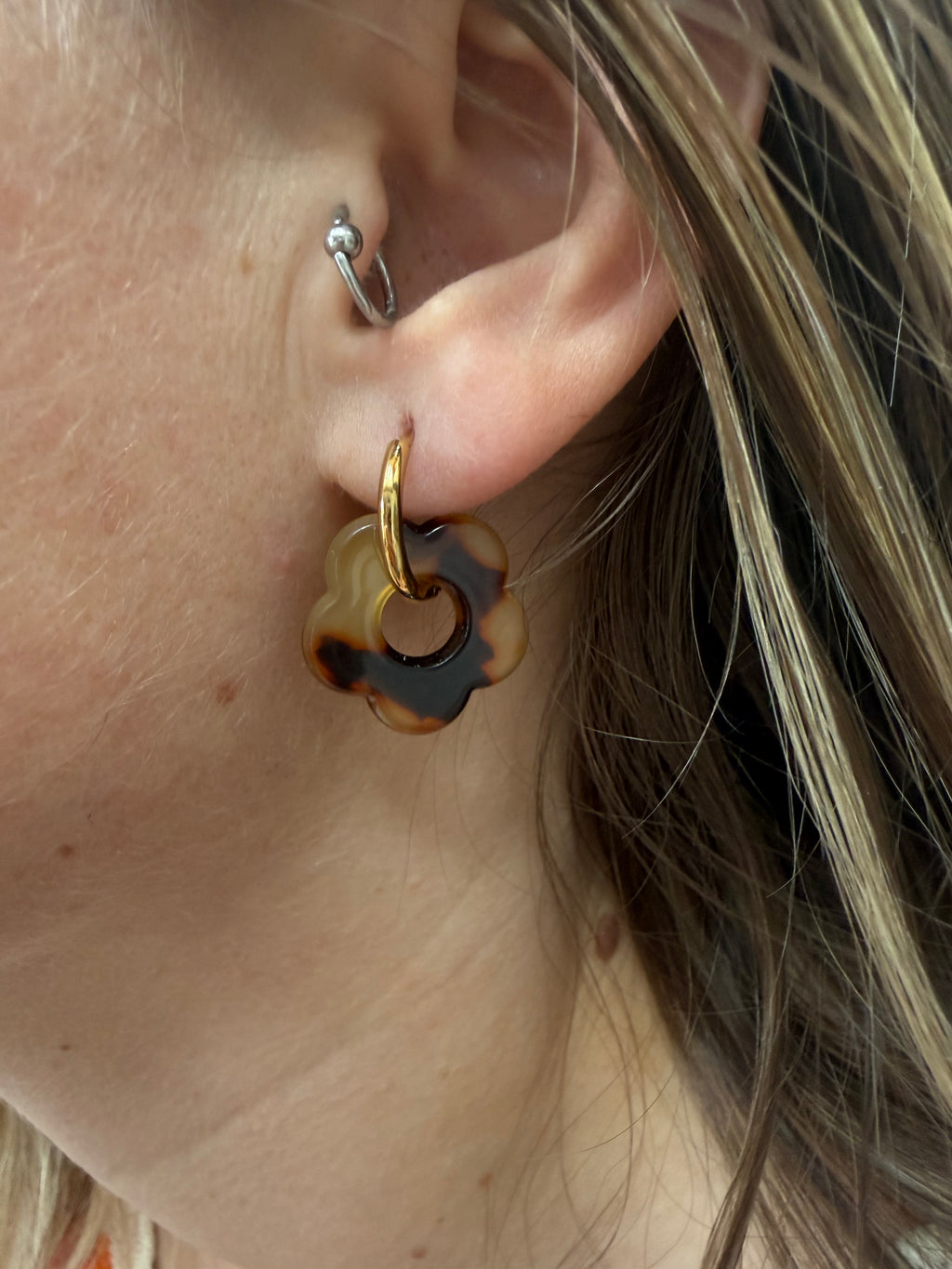 Boucles d’oreilles EMILIE brunes